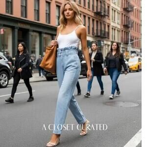 Overlover Jesse Jean 28 NWT